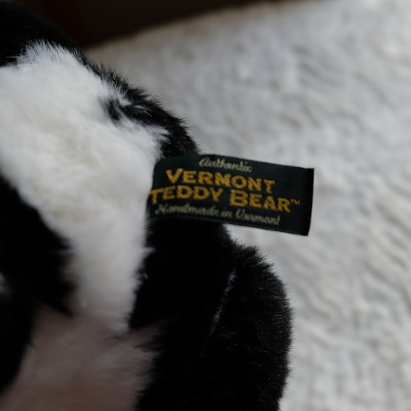 Vermont Teddy Bear Stuffed Cow w/ Bell - Picture 3 of 4